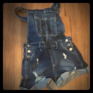 Overall shorts